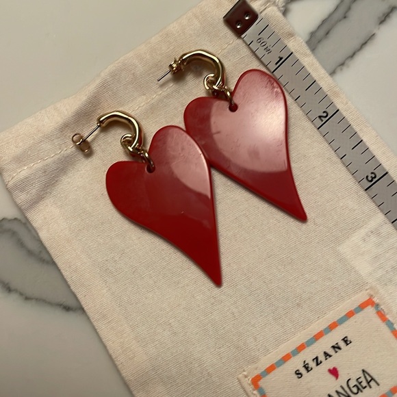 French FEMME Sezane ❤️ Pangea red and gold heart hoop dangle earrings NWT 💋 - Picture 2 of 3